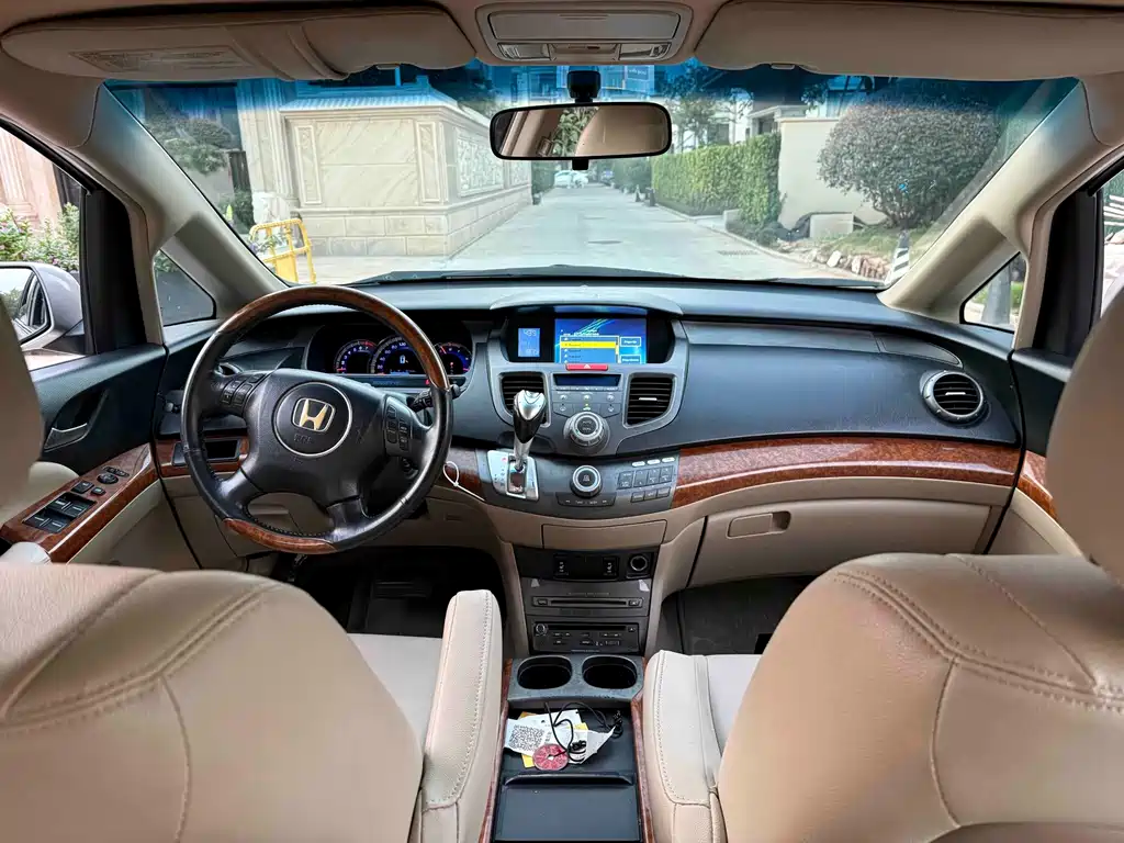Honda Odyssey — миниатюра 5