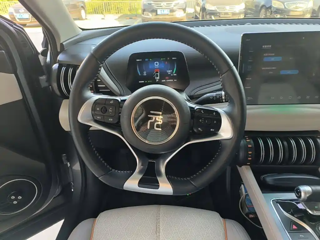 BYD Yuan Plus — миниатюра 11