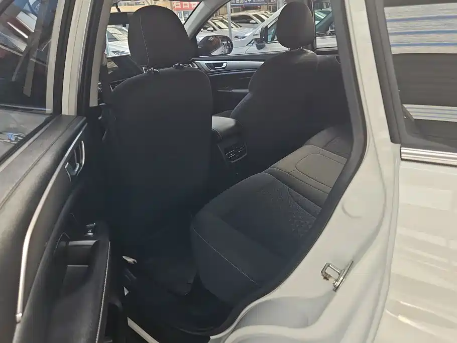 Haval M6 — миниатюра 11