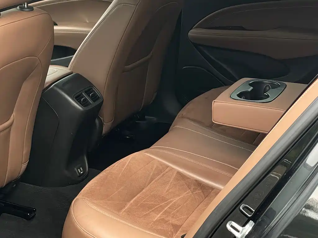 Buick Regal — миниатюра 5
