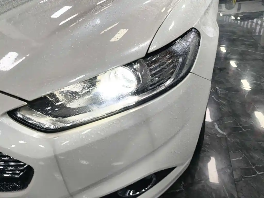 Ford Mondeo — миниатюра 24