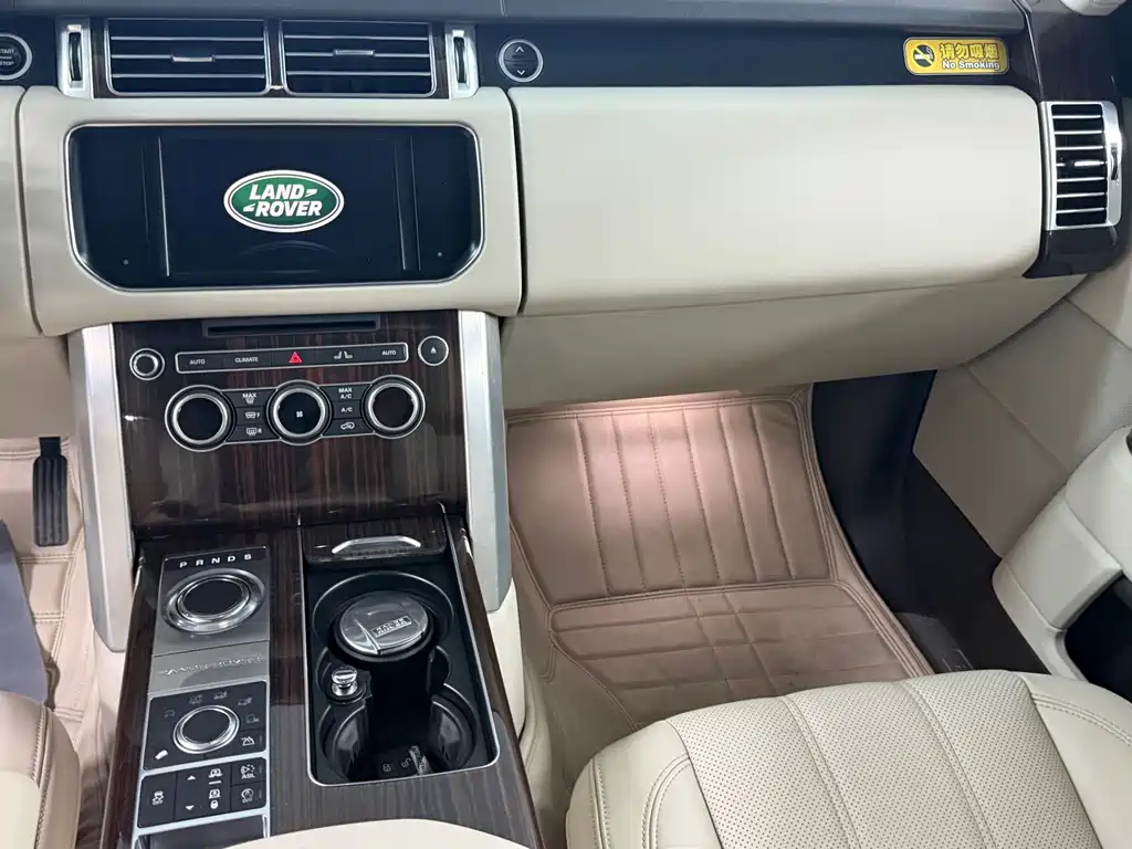 Land Rover Range Rover — миниатюра 12