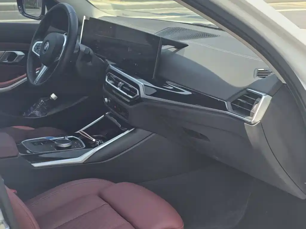 BMW i3 2024 eDrive 35 L