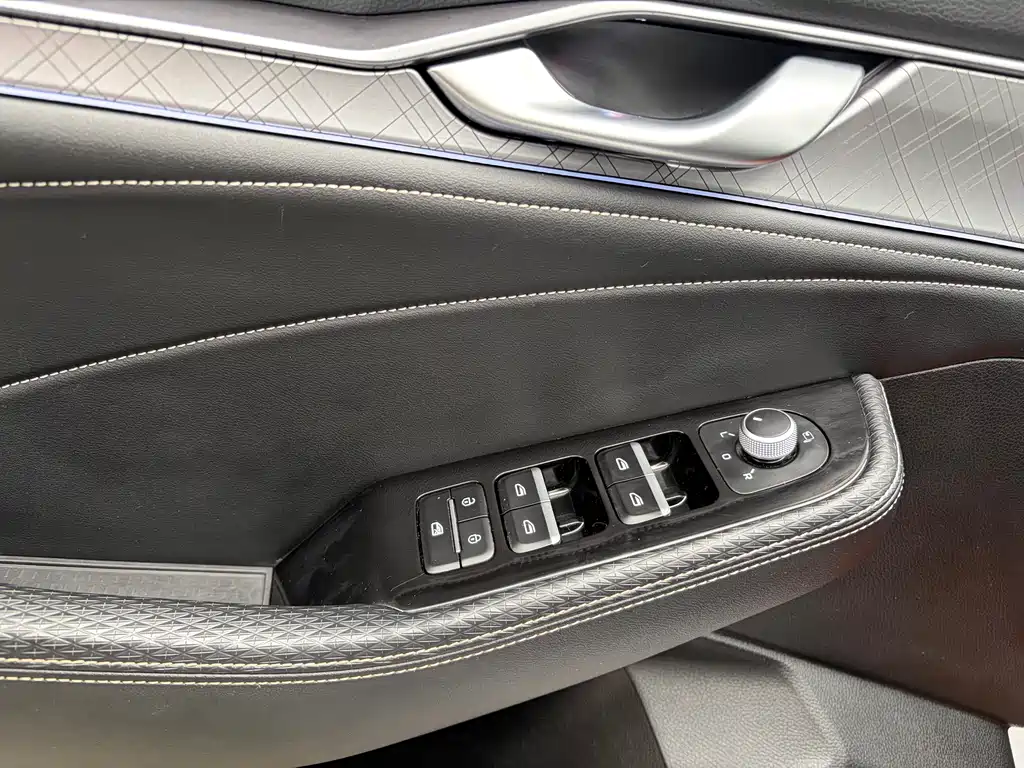 GEELY AUTOMOBILE XINGRUI