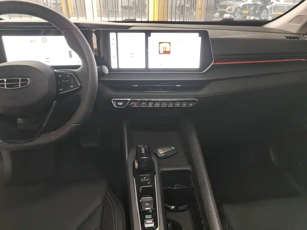 Geely Binrui — миниатюра 13