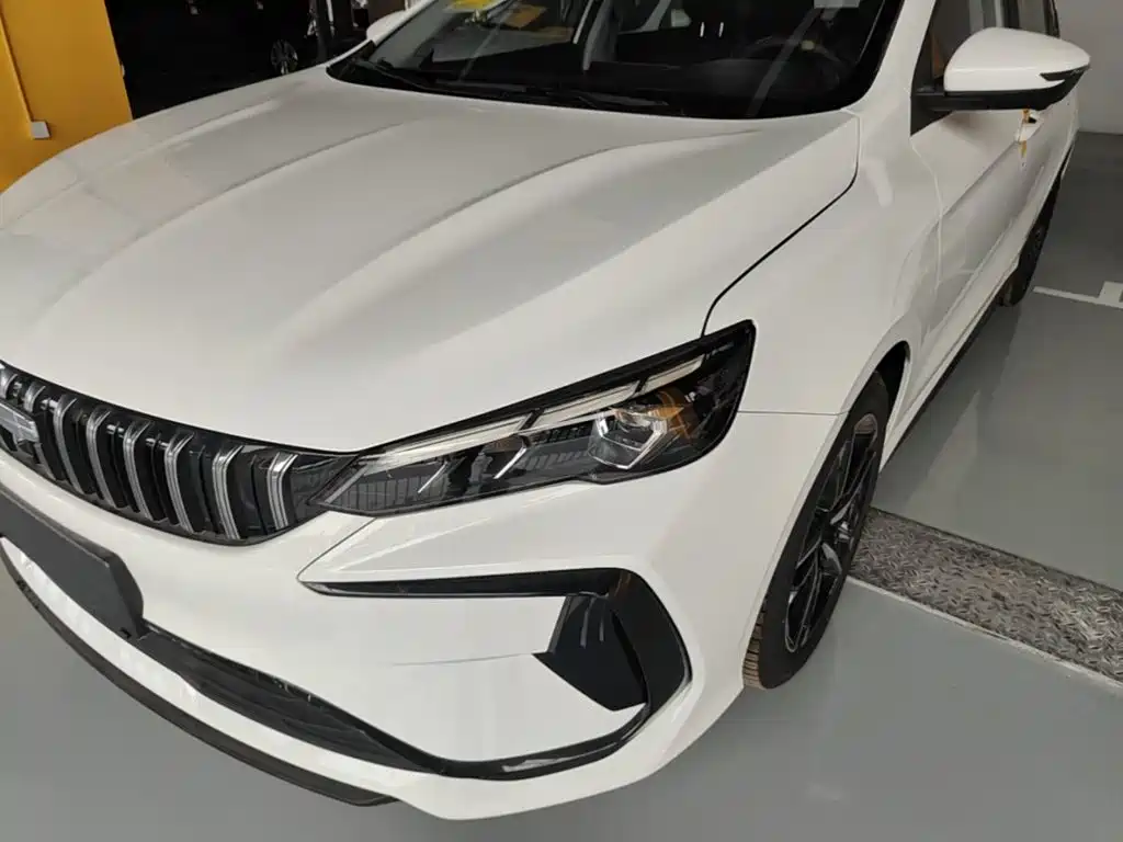 Geely Binrui — миниатюра 24
