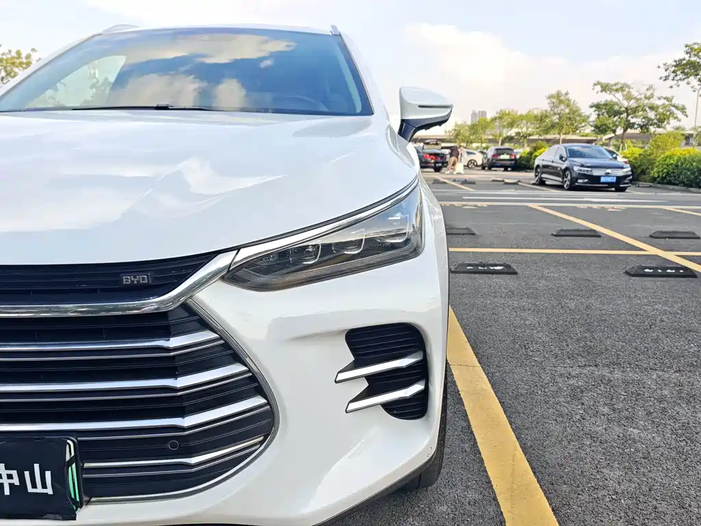 BYD Tang New Energy — миниатюра 29