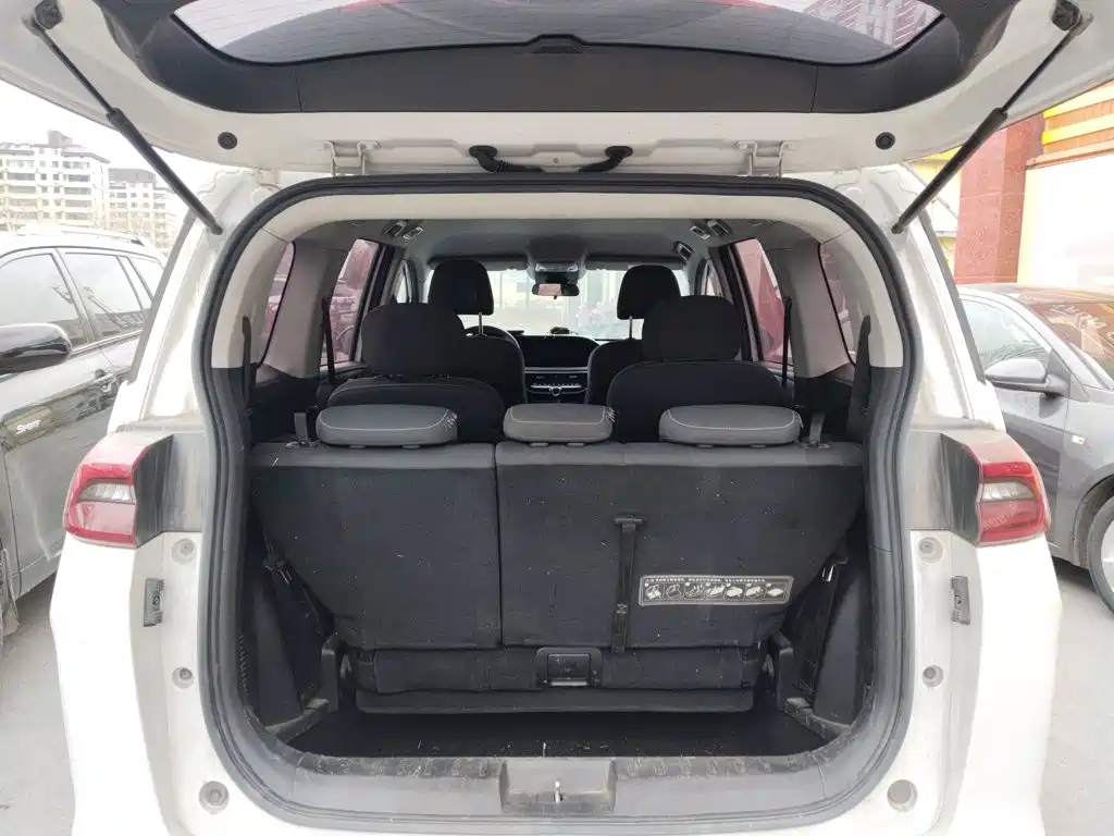 GAC Motor Trumpchi M6 — миниатюра 19