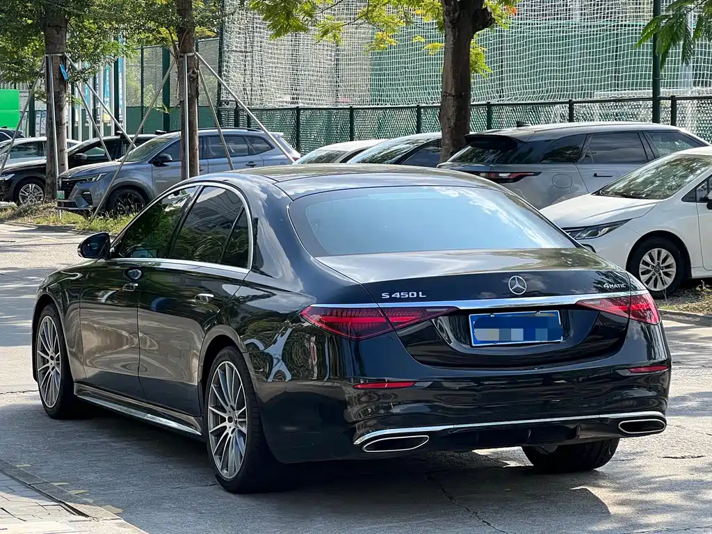Mercedes-Benz S-Class — миниатюра 6
