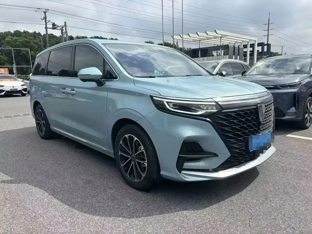 Roewe iMAX8 — миниатюра 3