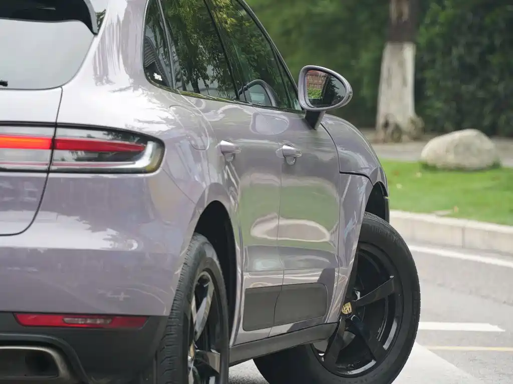 Porsche Macan — миниатюра 14