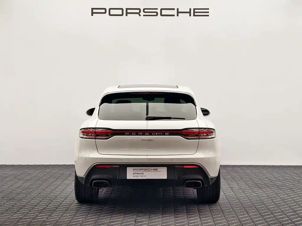 Porsche Macan — миниатюра 8