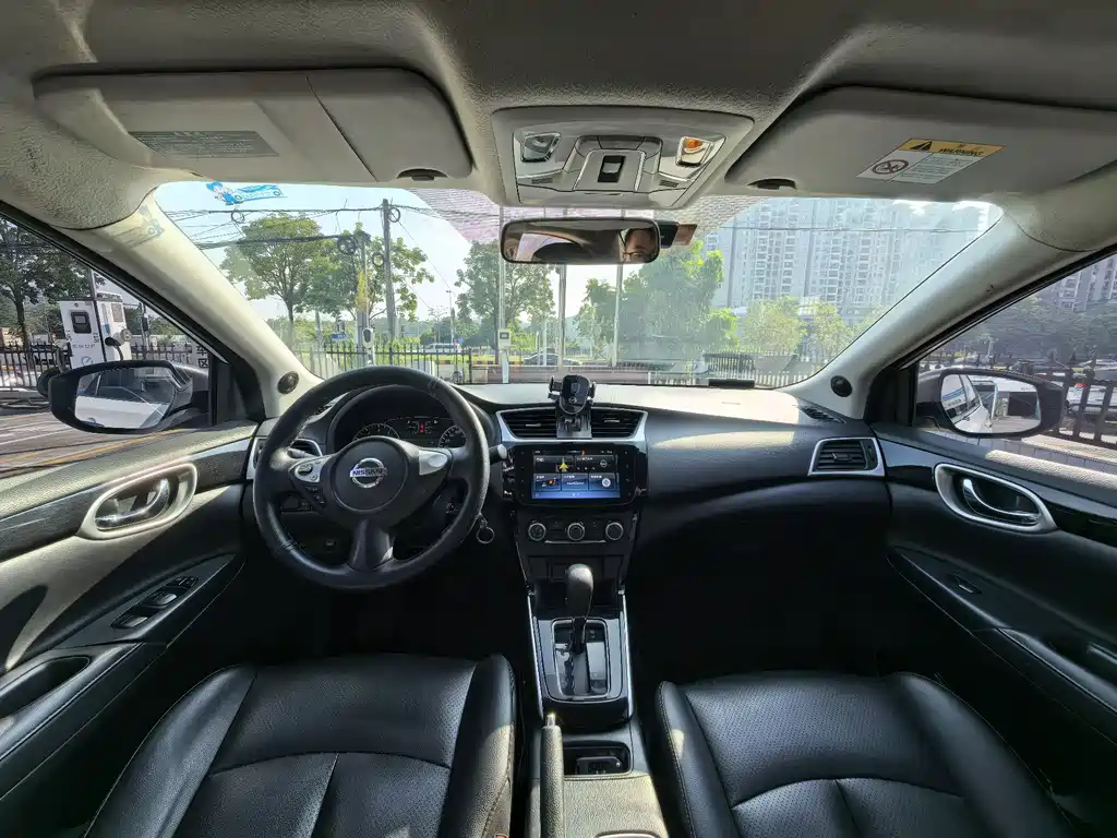 Nissan Sylphy — миниатюра 8