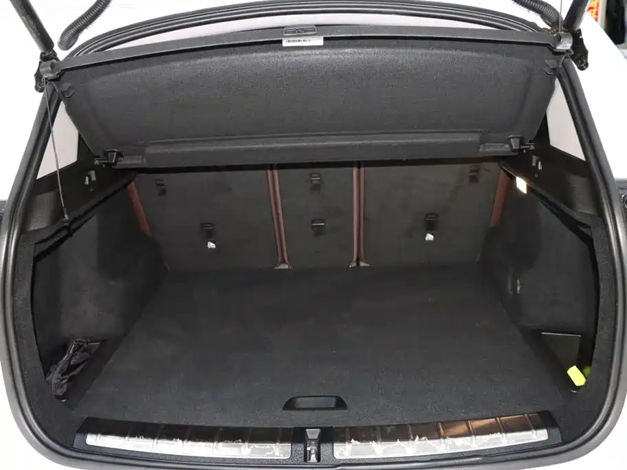 BMW X1 — миниатюра 17