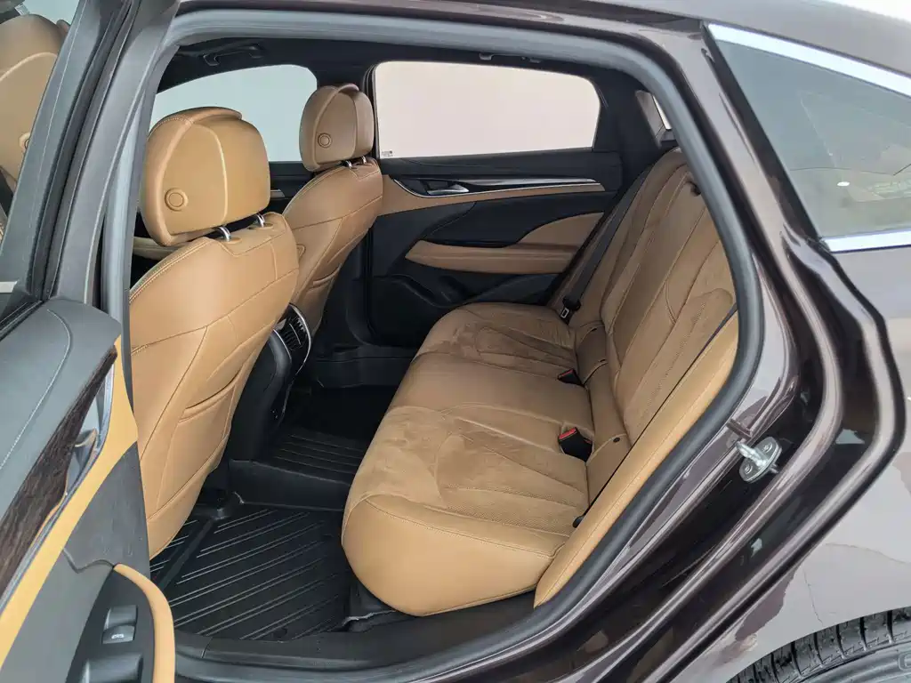 Buick LaCrosse — миниатюра 9