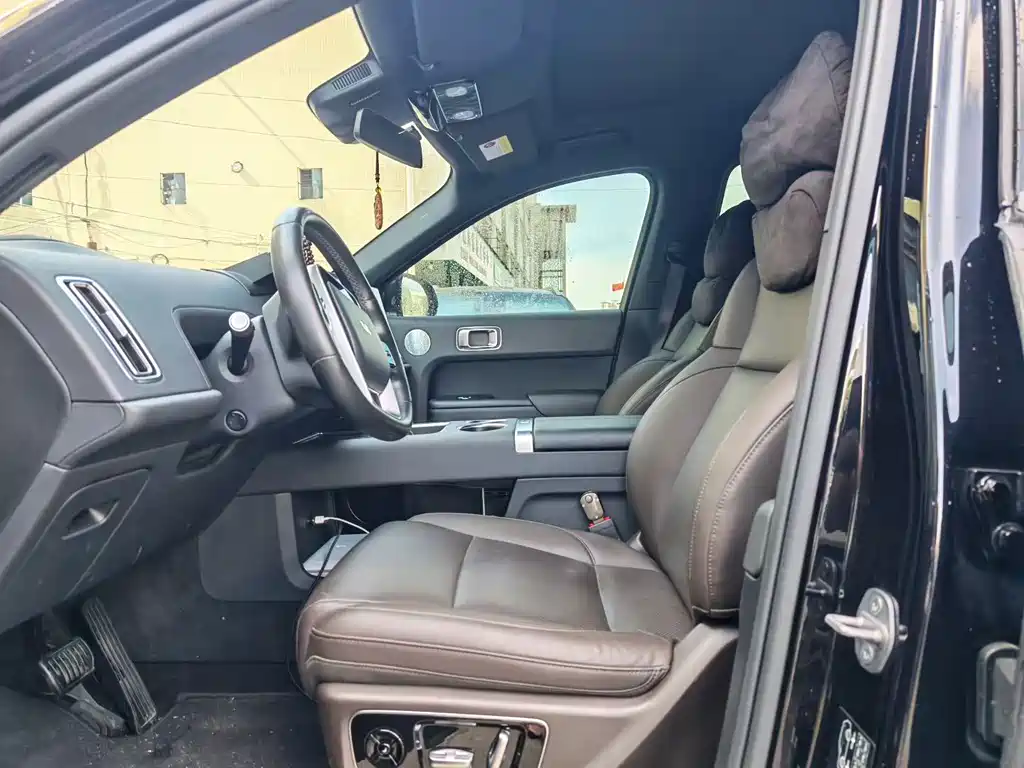 Li Auto Li L8 — миниатюра 6