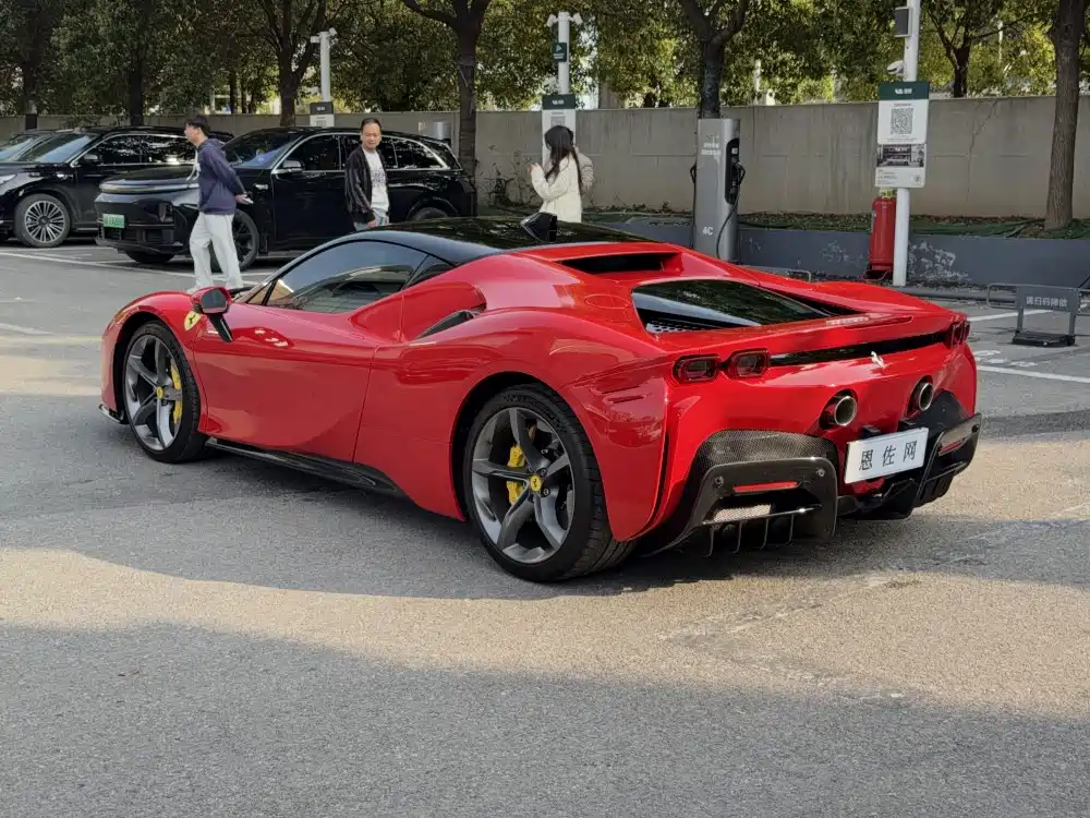 Ferrari SF90 — миниатюра 6