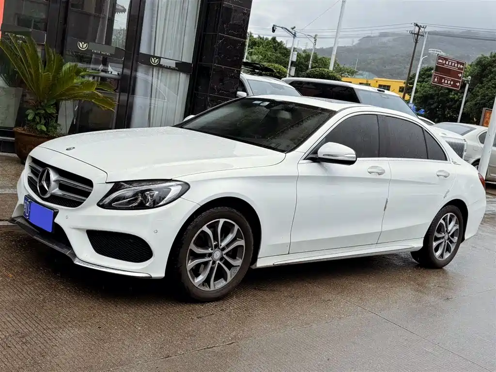 Купить Mercedes-Benz C-Class