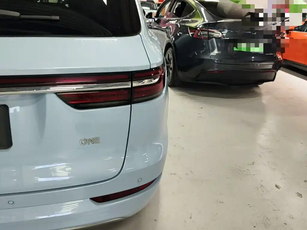 Li Auto Li ONE — миниатюра 8