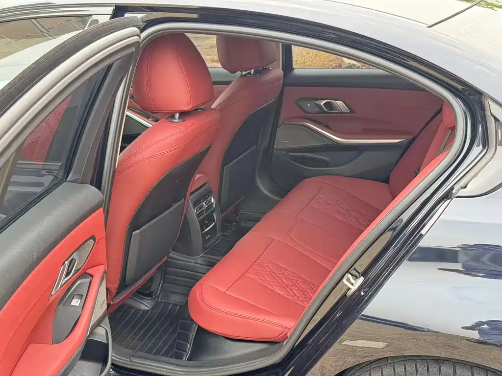 BMW 3 Series — миниатюра 7