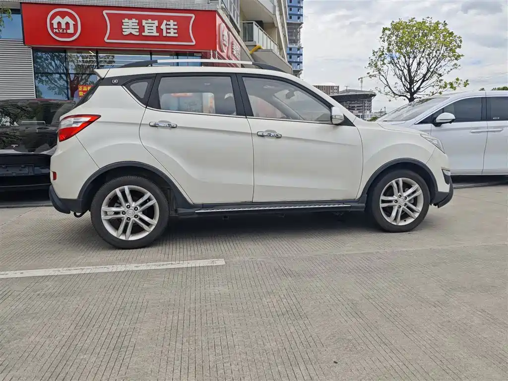Changan CS35 — миниатюра 3