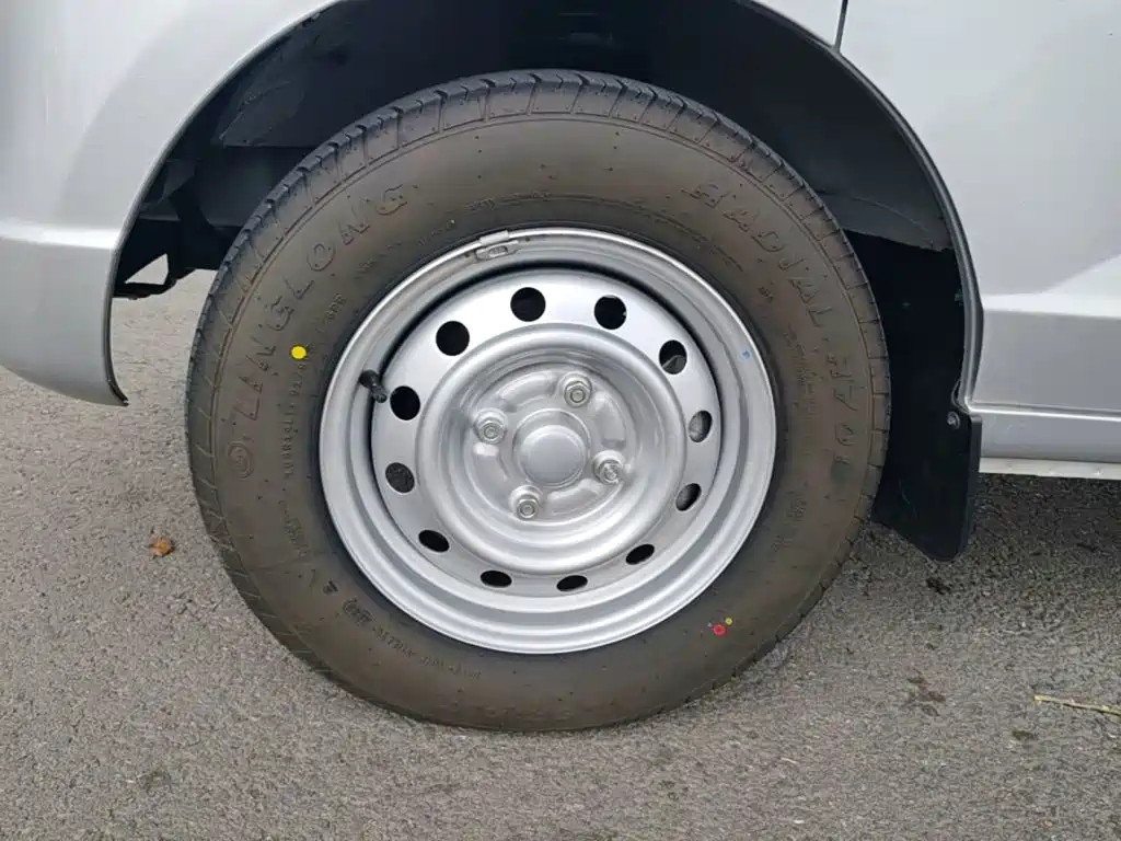 Wuling Rongguang S — миниатюра 23