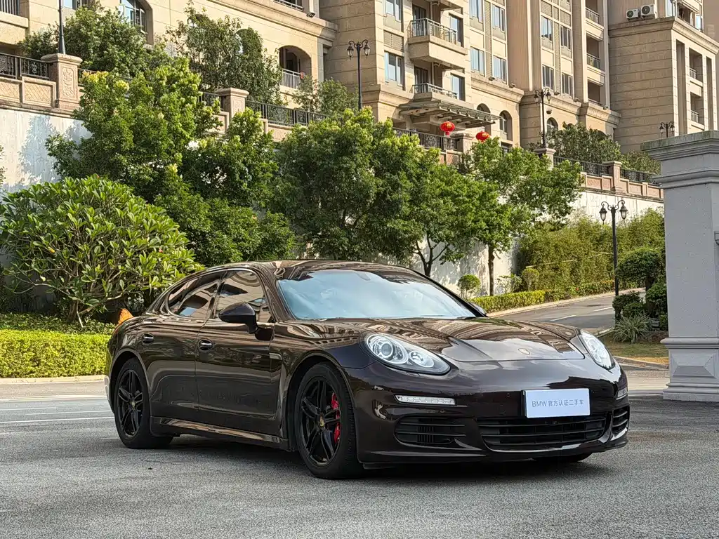 Porsche Panamera — миниатюра 2