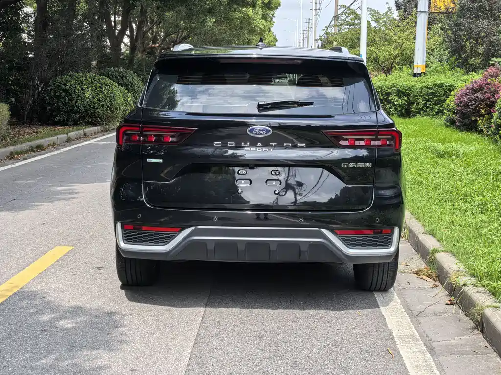 Ford Equator Sport — миниатюра 6