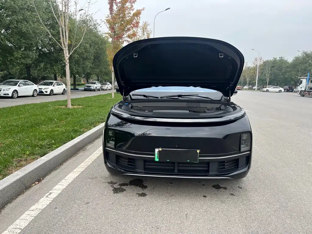 Li Auto Li L9 — миниатюра 18