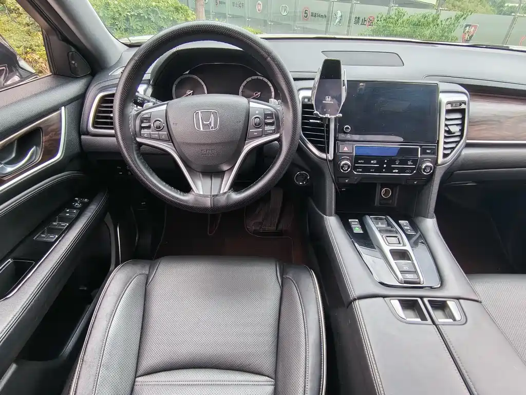 Honda UR-V — миниатюра 11