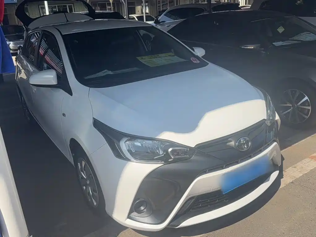 Toyota Yaris L — миниатюра 23