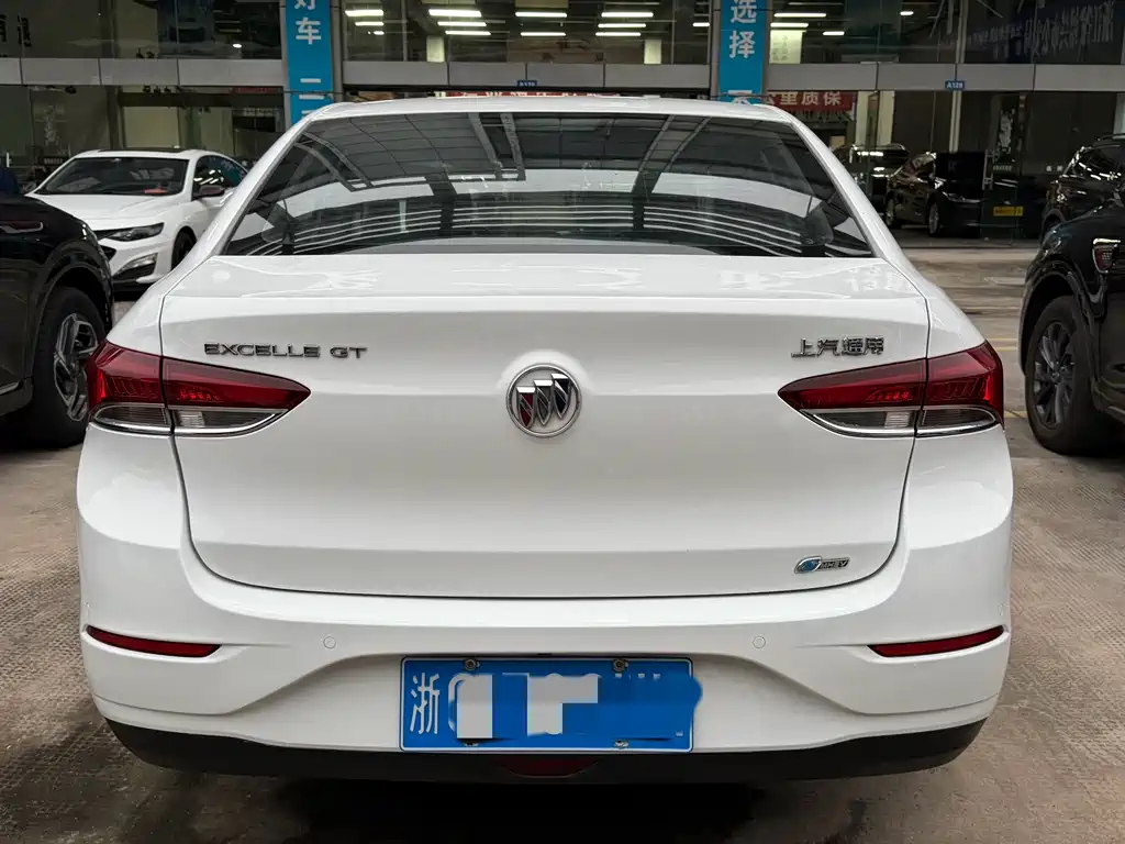 Buick Excelle — миниатюра 5