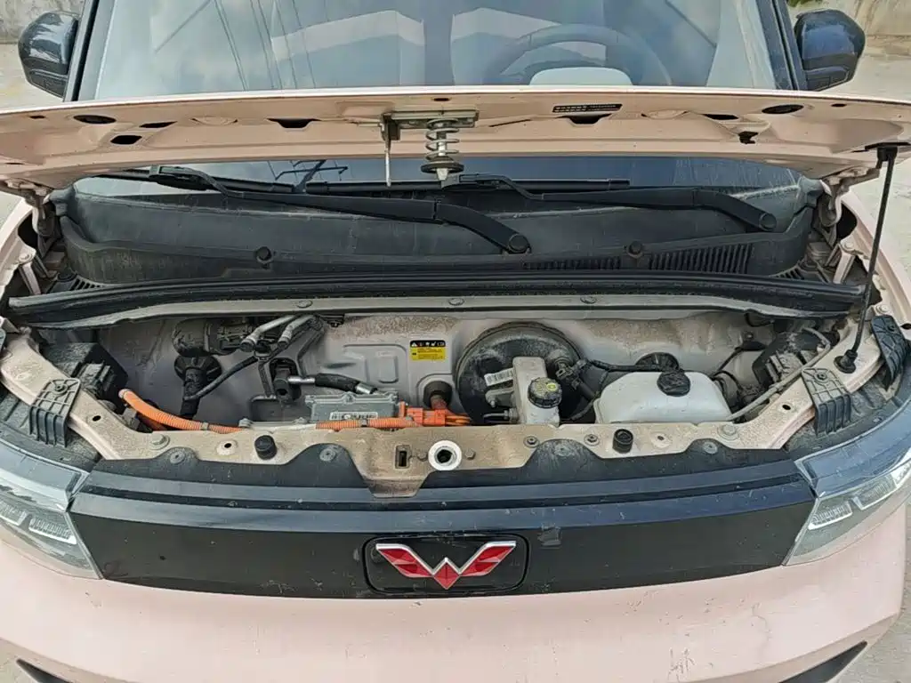 Wuling MINIEV — миниатюра 20