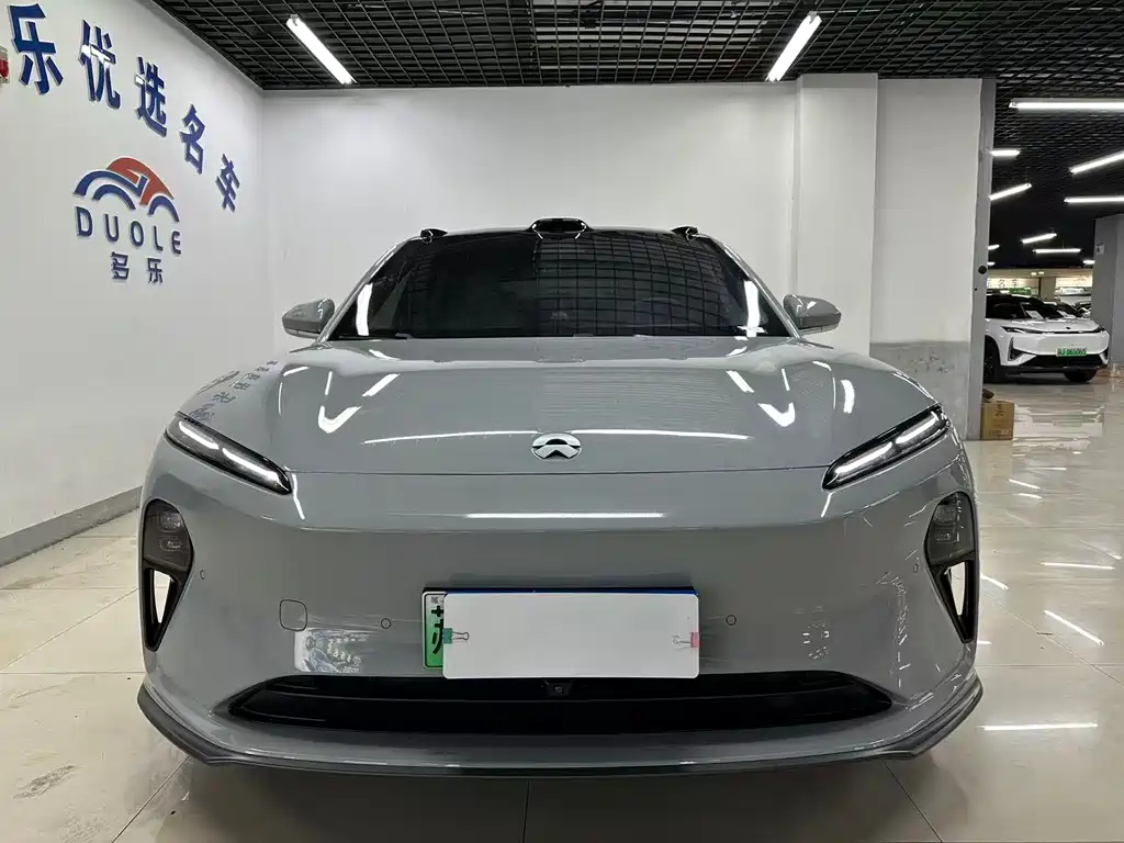 NIO NIO ET5