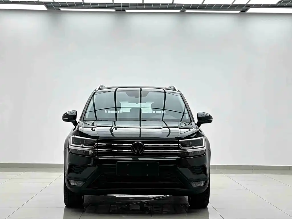 Volkswagen Tharu — миниатюра 3