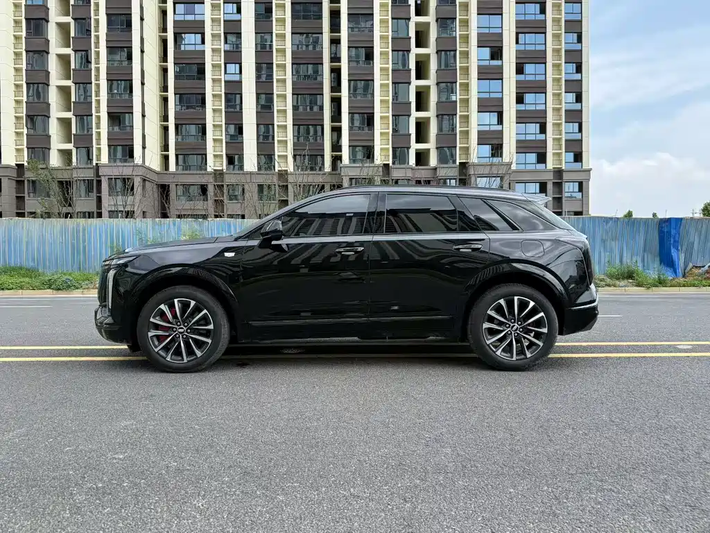 Cadillac XT5 2025 2.0T Luxury