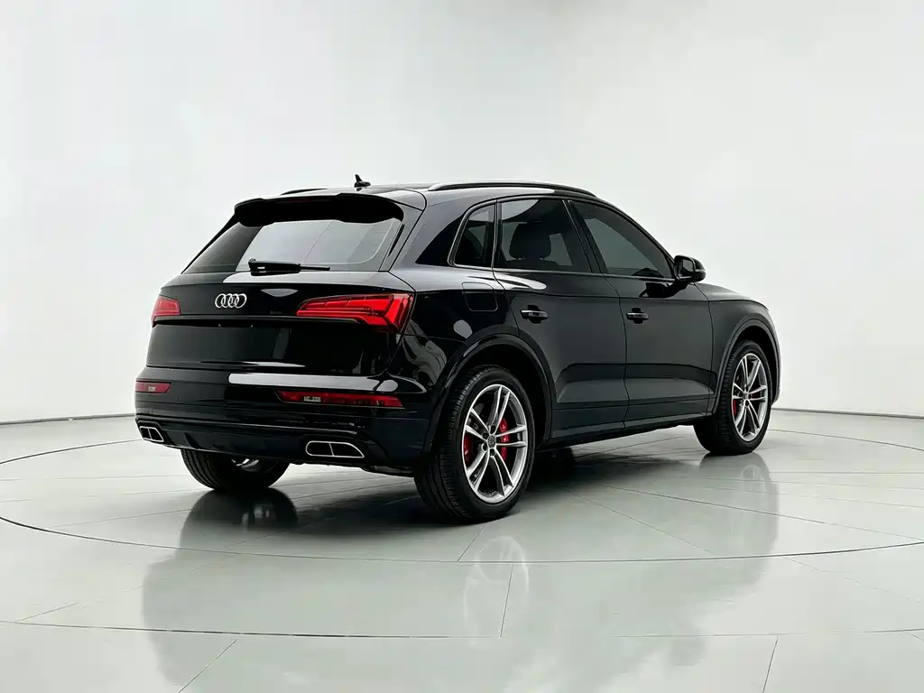 Audi Q5L — миниатюра 7
