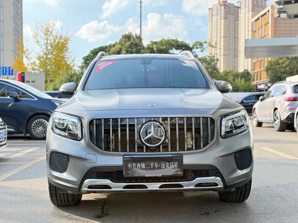 Mercedes-Benz GLB — миниатюра 2