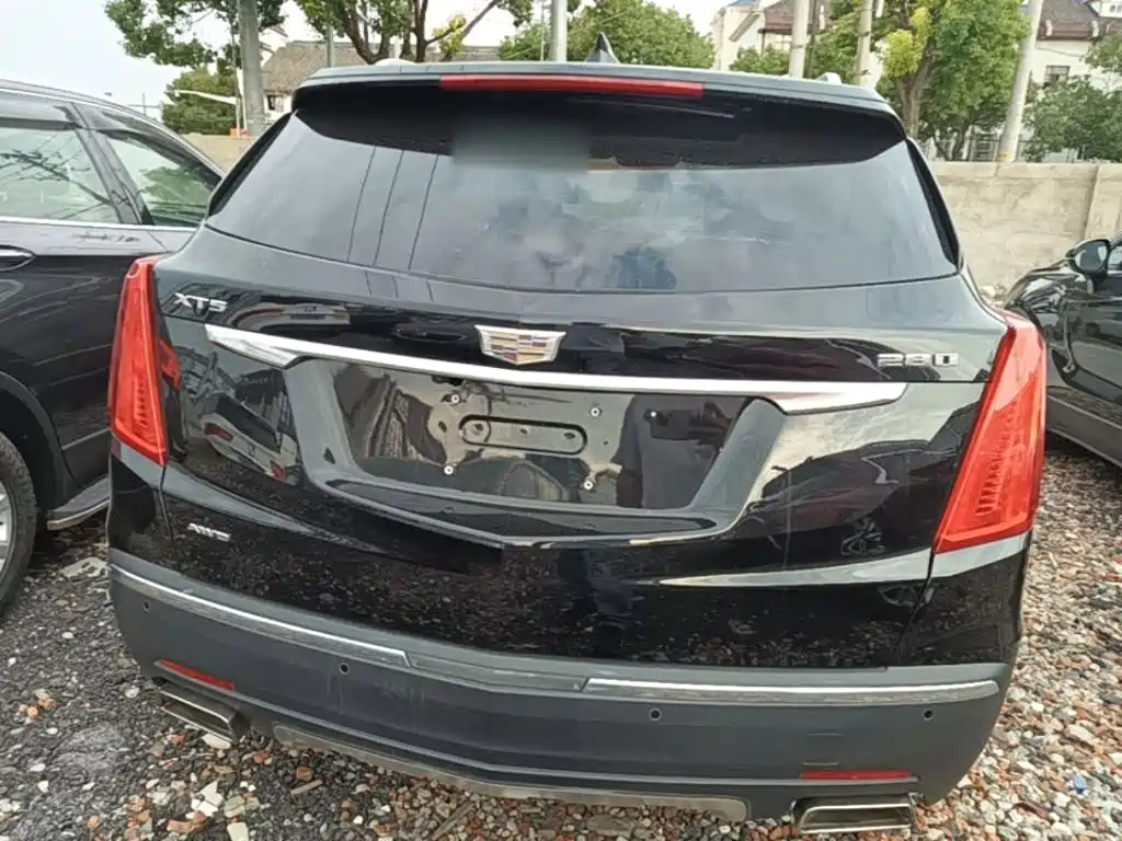 Cadillac XT5 — миниатюра 6