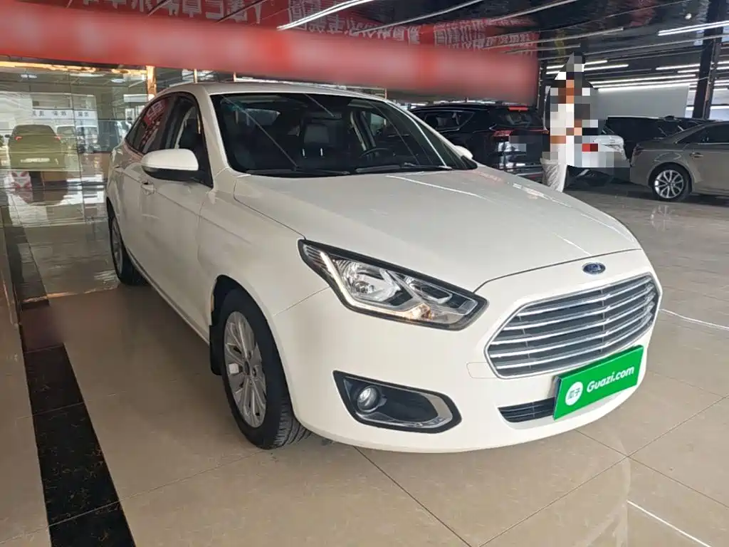 Ford Escort — миниатюра 4