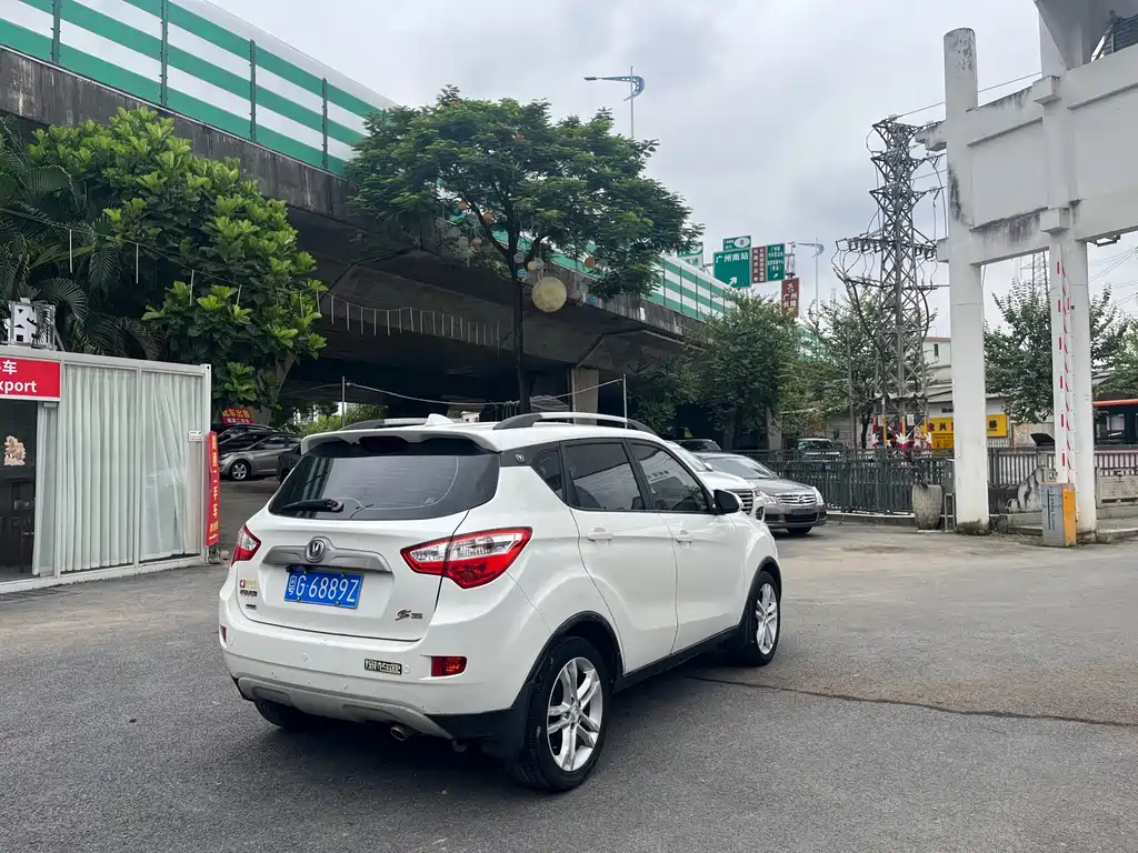 Changan CS35 — миниатюра 5