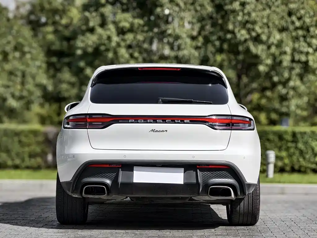 Porsche Macan — миниатюра 5