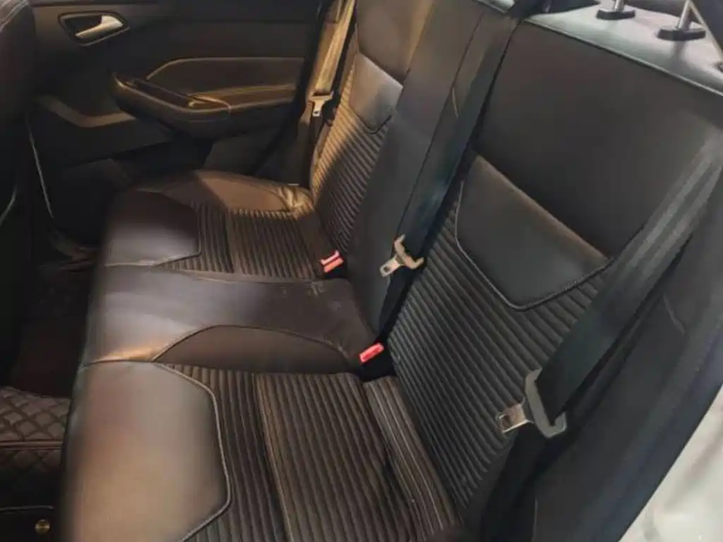 Ford Focus — миниатюра 14