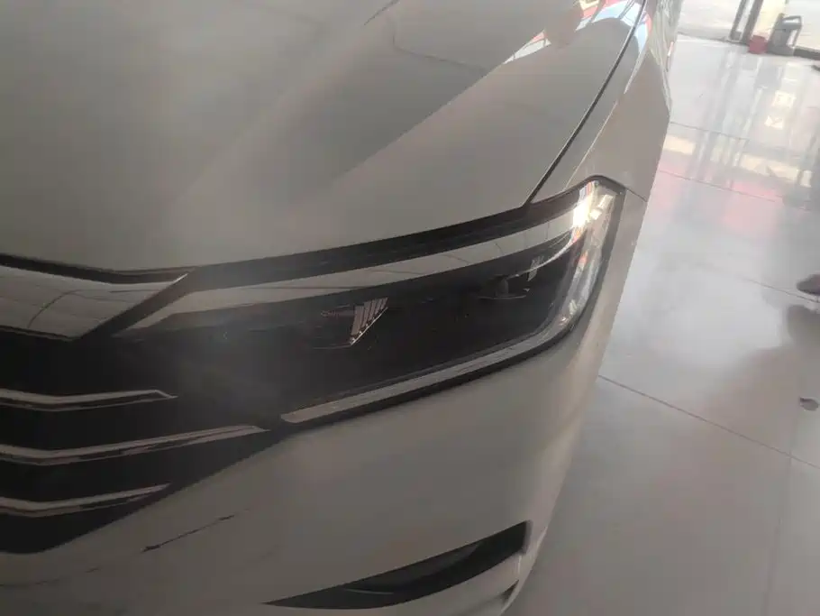 Volkswagen Sagitar — миниатюра 5