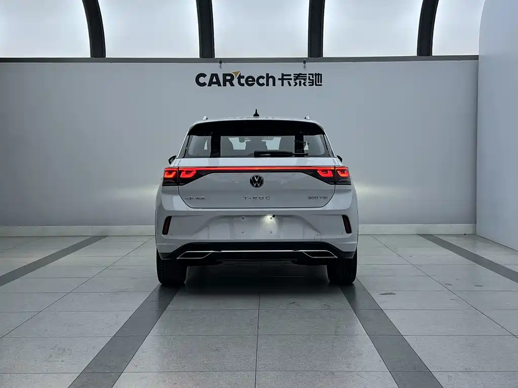 Volkswagen T-Roc — миниатюра 5