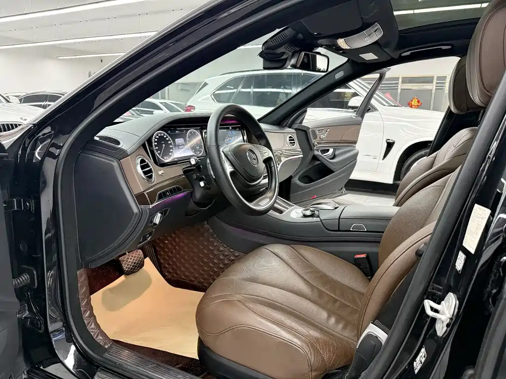 Mercedes-Benz S-Class — миниатюра 7