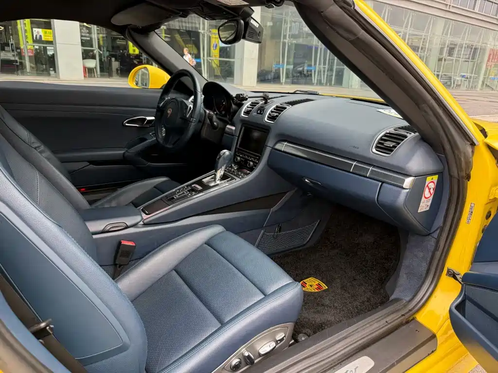 Porsche Boxster — миниатюра 10