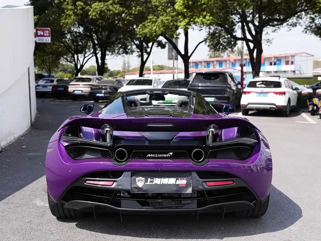 MCLAREN 720S