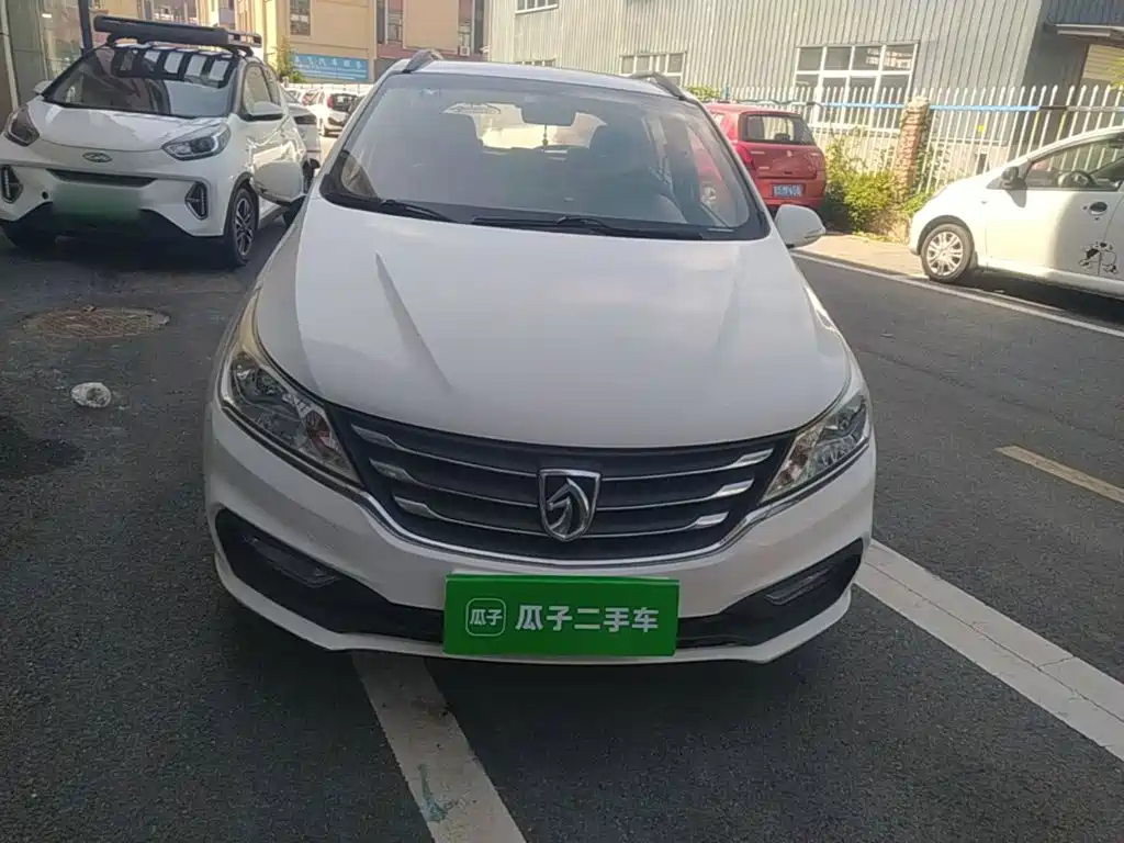Baojun 310 — миниатюра 3