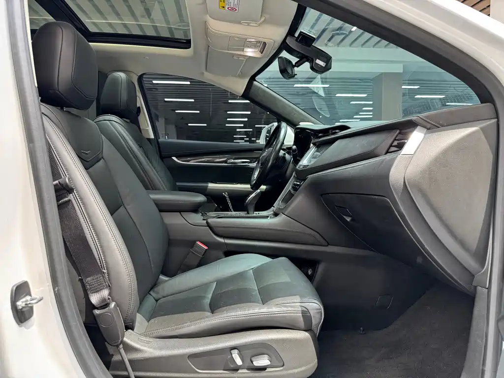 Cadillac XT5 — миниатюра 17